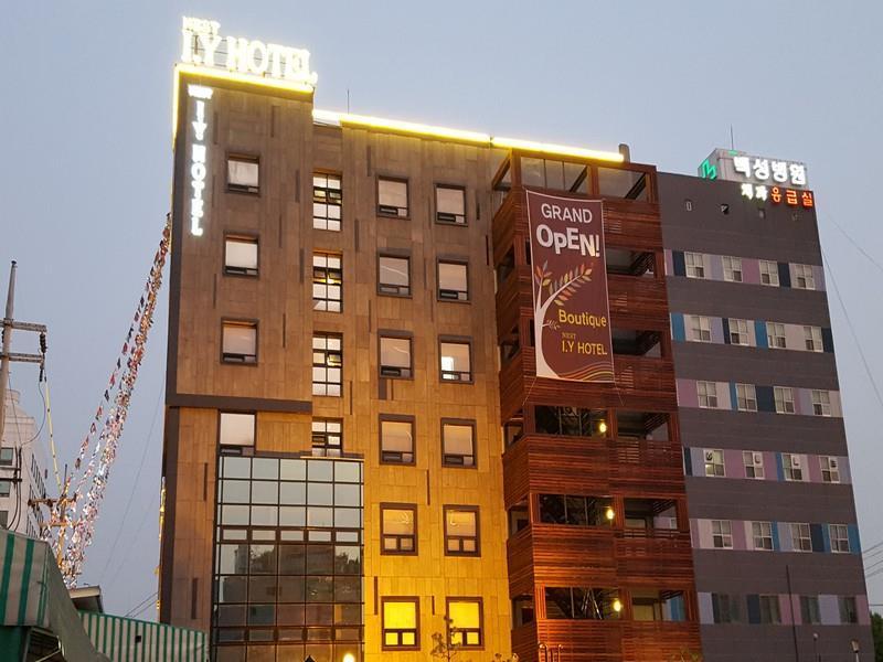 I.Y Hotel Suwon Extérieur photo