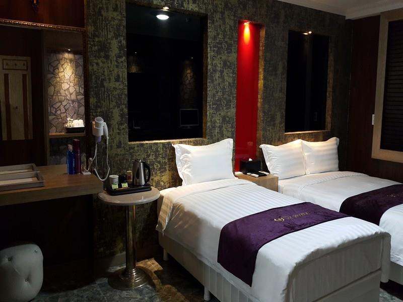 I.Y Hotel Suwon Extérieur photo