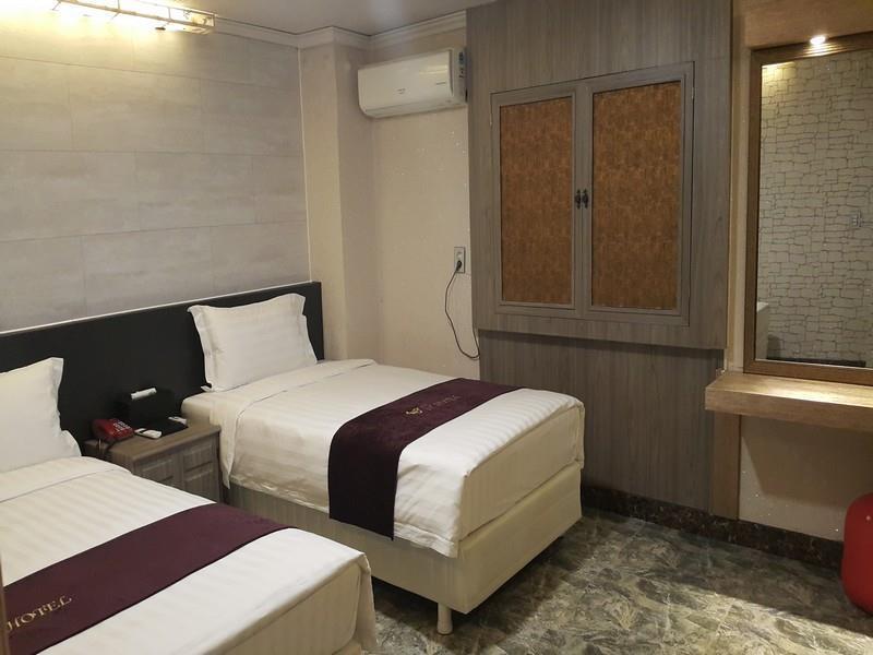 I.Y Hotel Suwon Extérieur photo