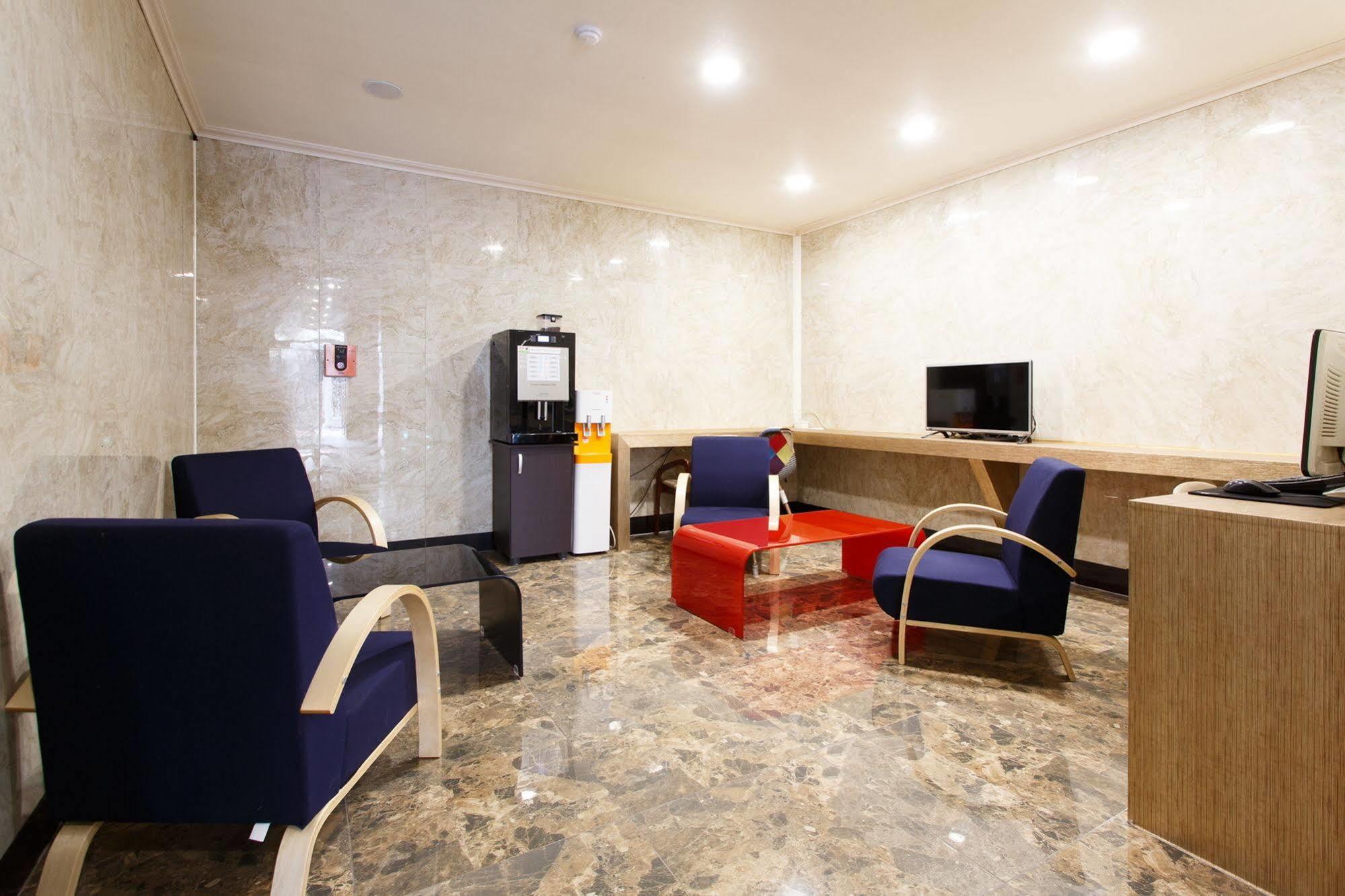 I.Y Hotel Suwon Extérieur photo