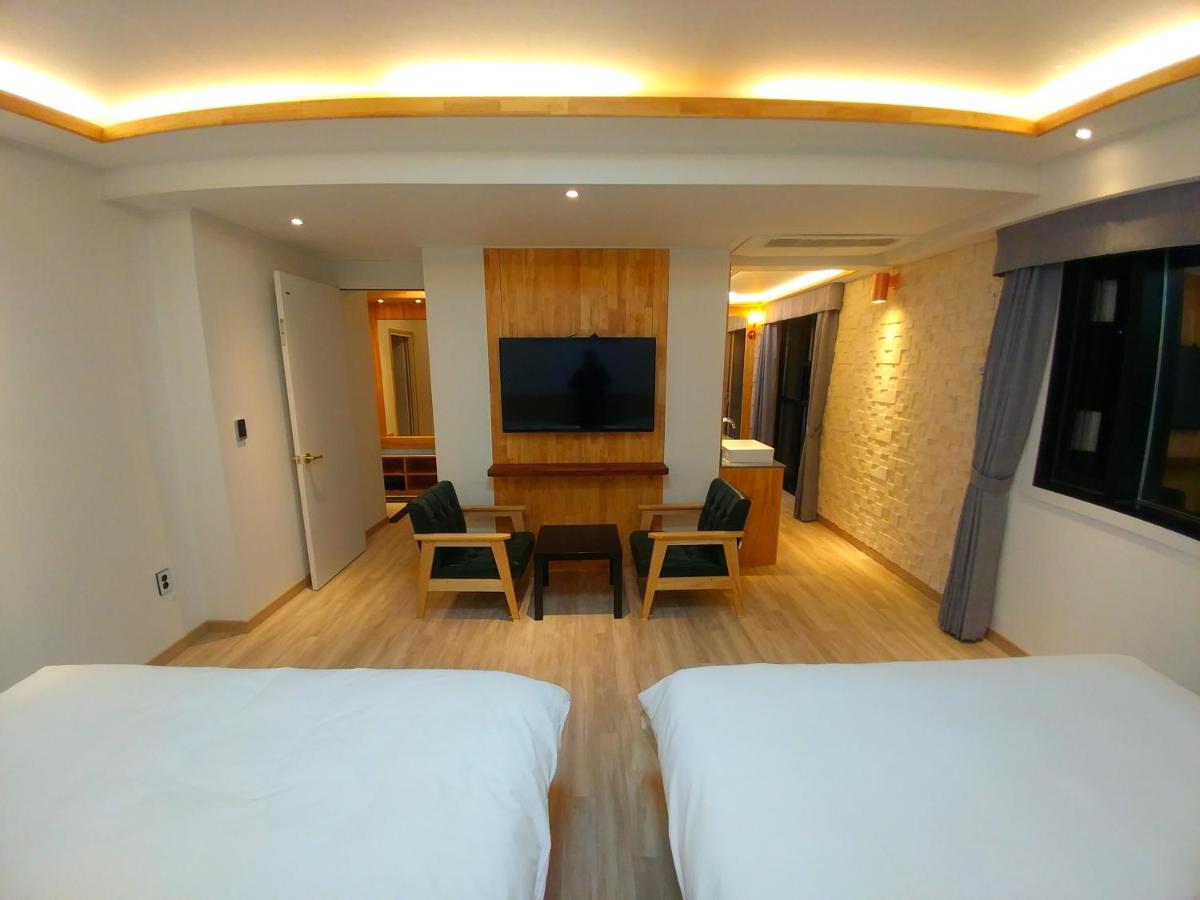 I.Y Hotel Suwon Extérieur photo