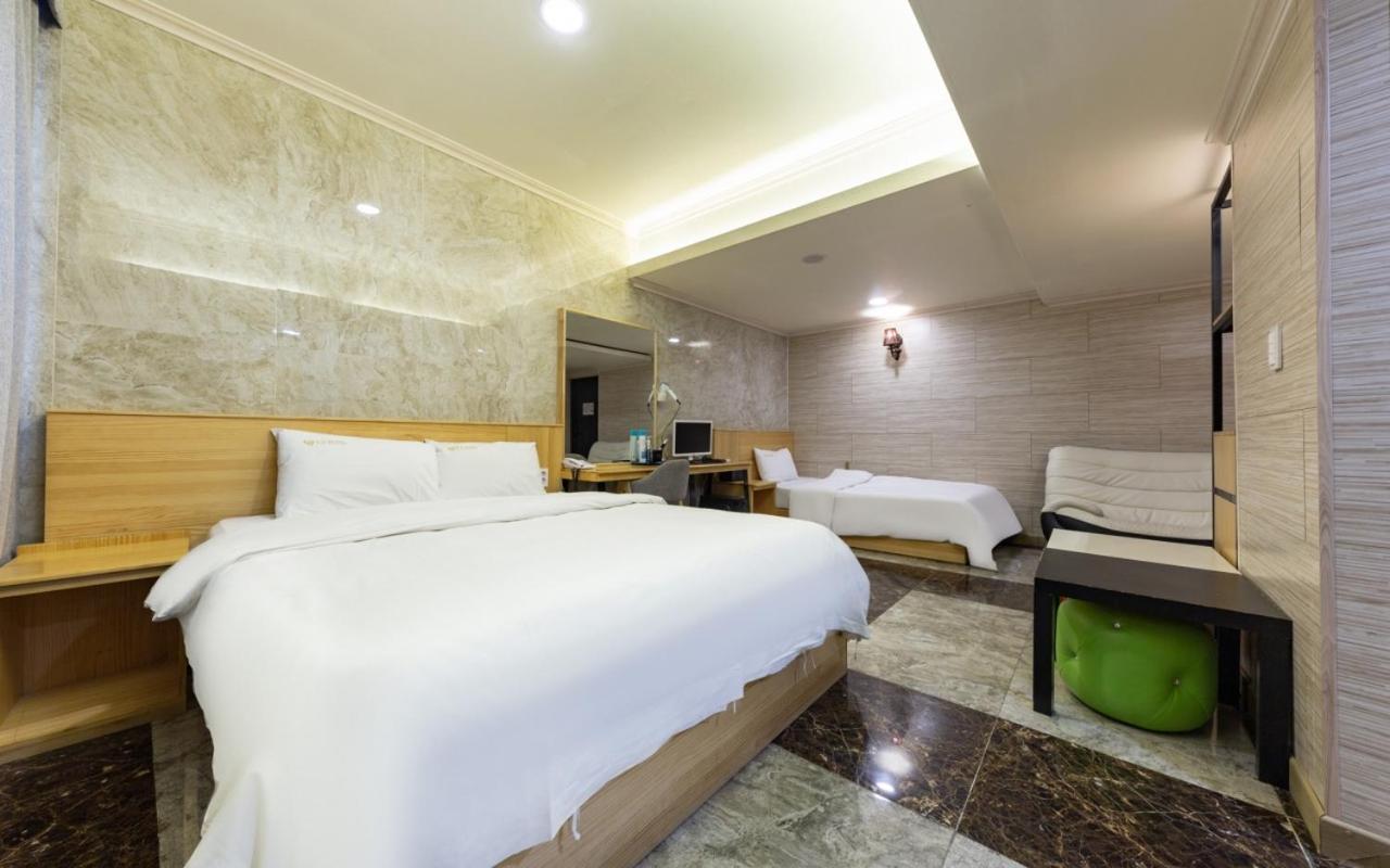I.Y Hotel Suwon Extérieur photo