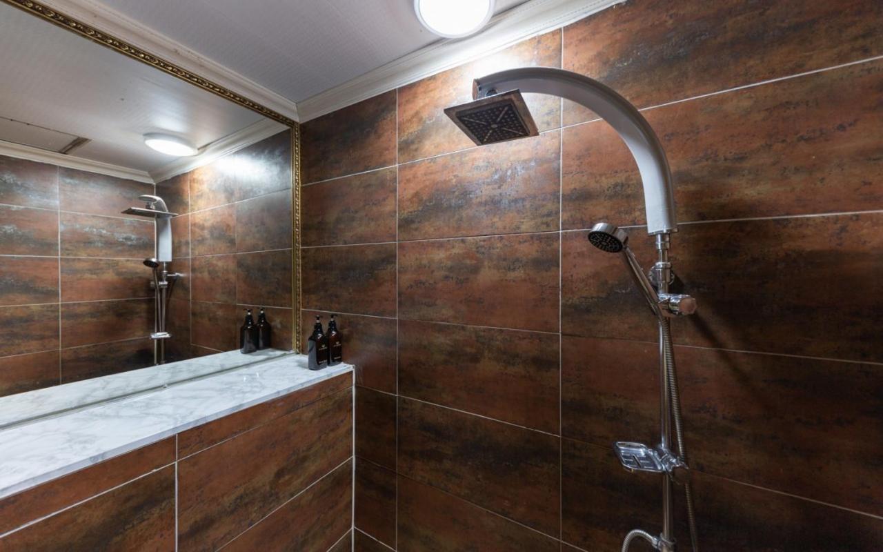 I.Y Hotel Suwon Extérieur photo