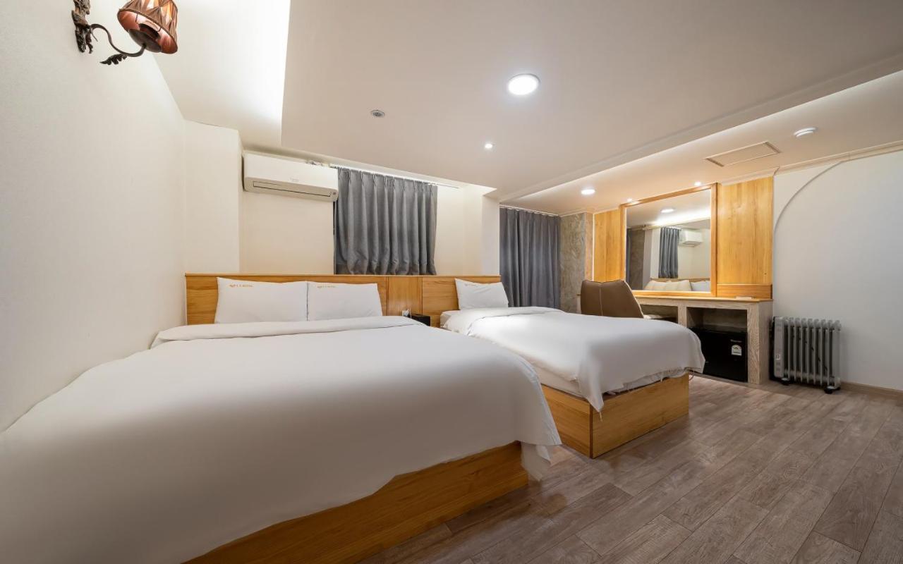 I.Y Hotel Suwon Extérieur photo