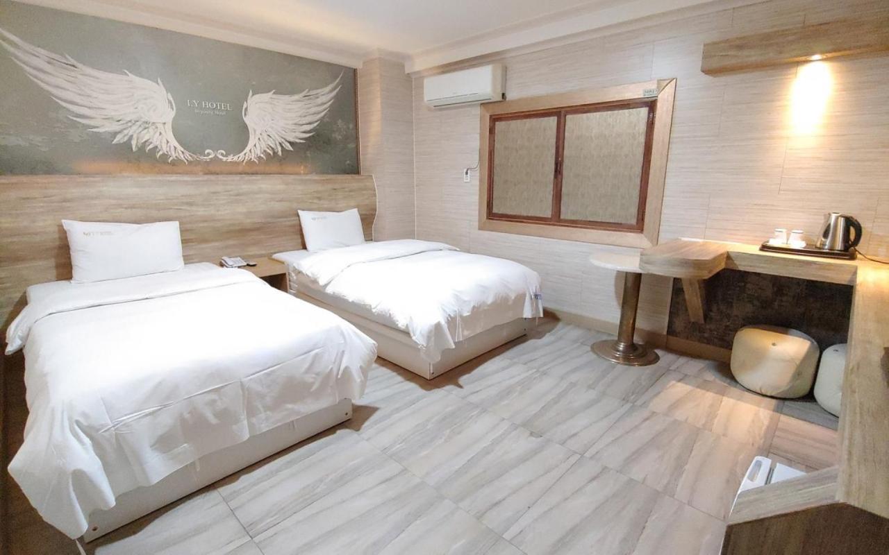 I.Y Hotel Suwon Extérieur photo