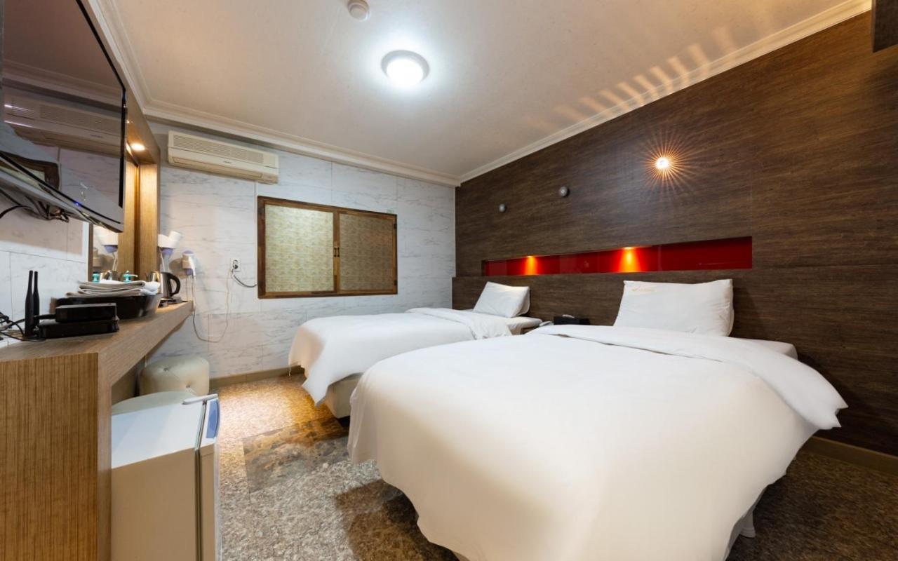 I.Y Hotel Suwon Extérieur photo